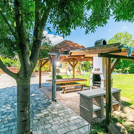Holiday Home Horvath - Abr121 By Interhome Ábrahámhegy Bagian luar foto